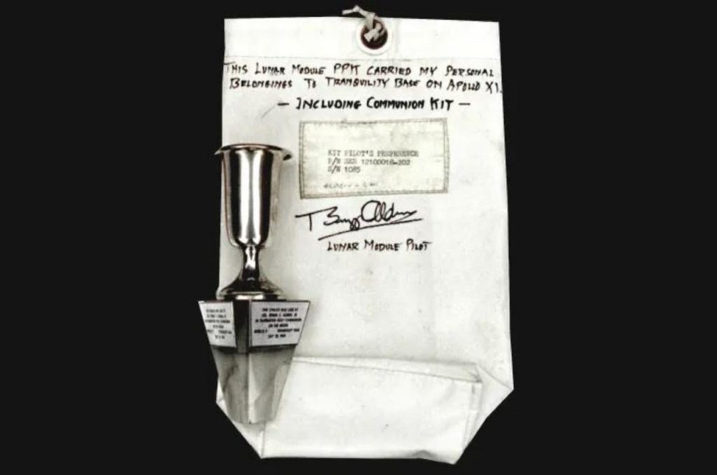 communion lunaire - Apollo 11