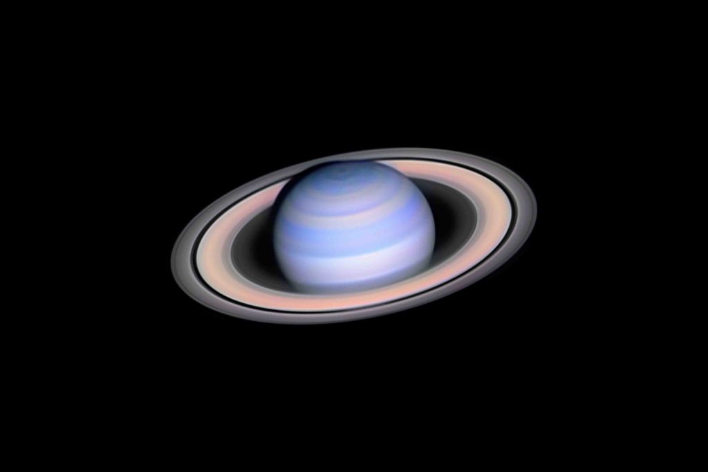 Infrared Saturn © László Francsics